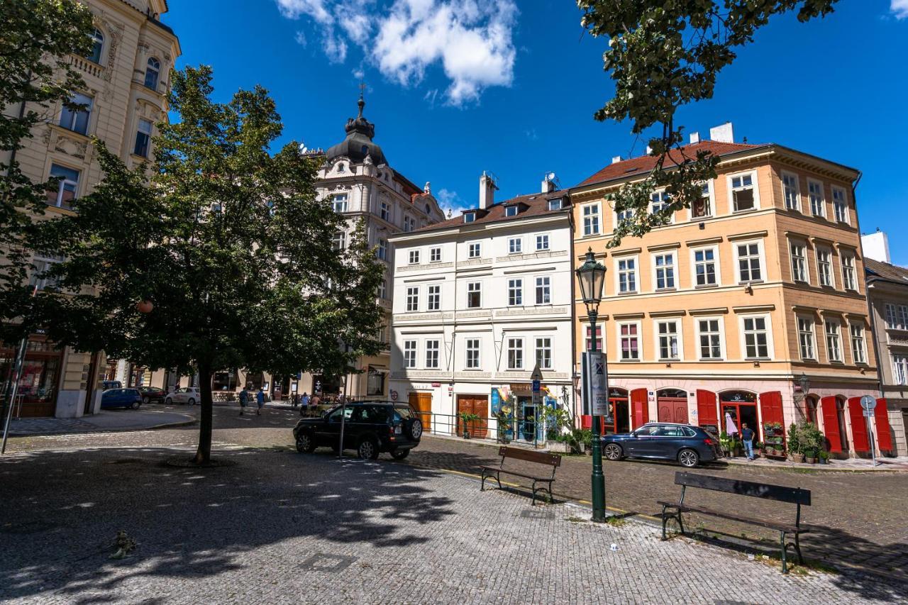 Wishlist Prague Residences - Old Town Square Екстериор снимка