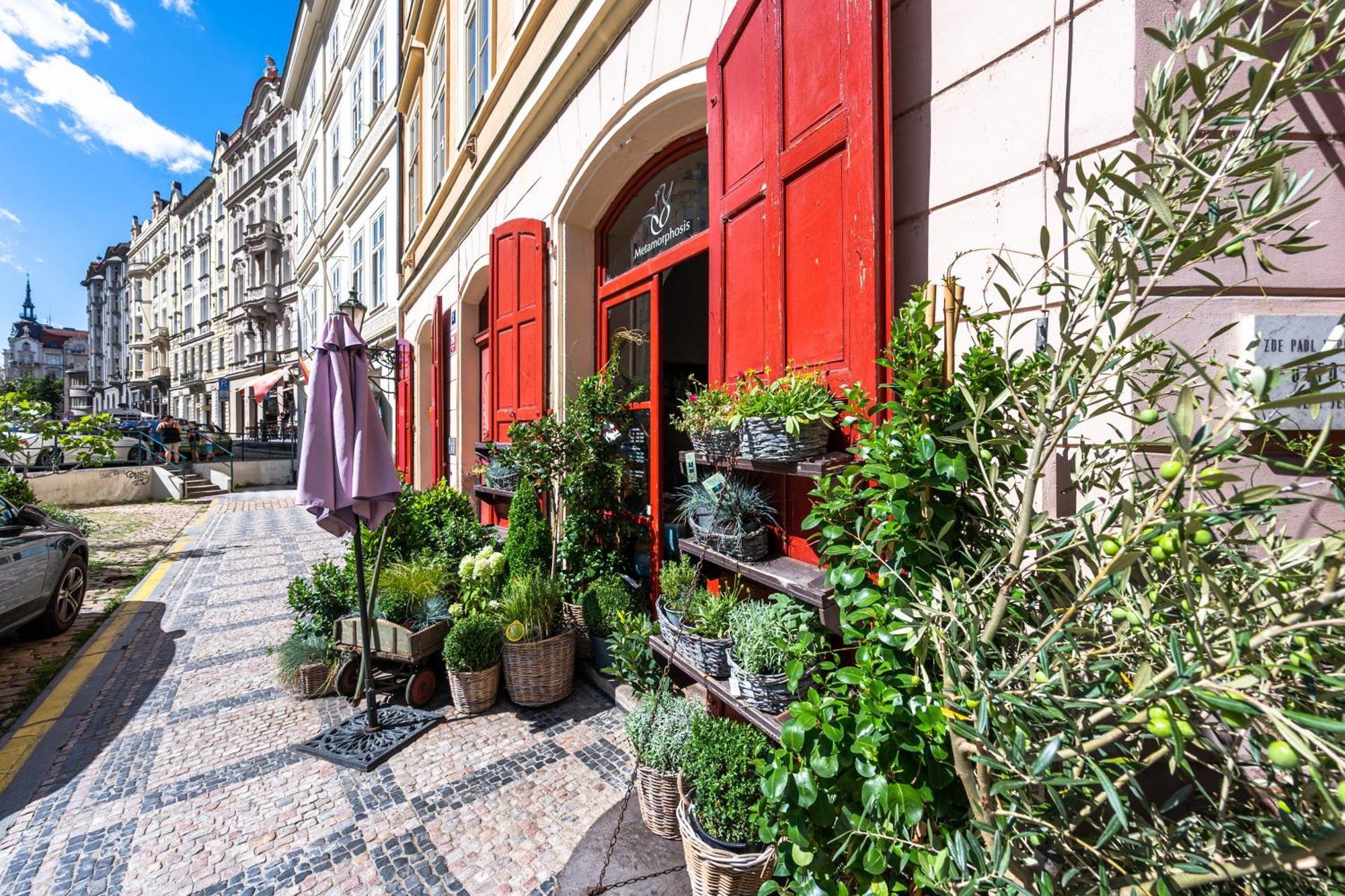 Wishlist Prague Residences - Old Town Square Екстериор снимка