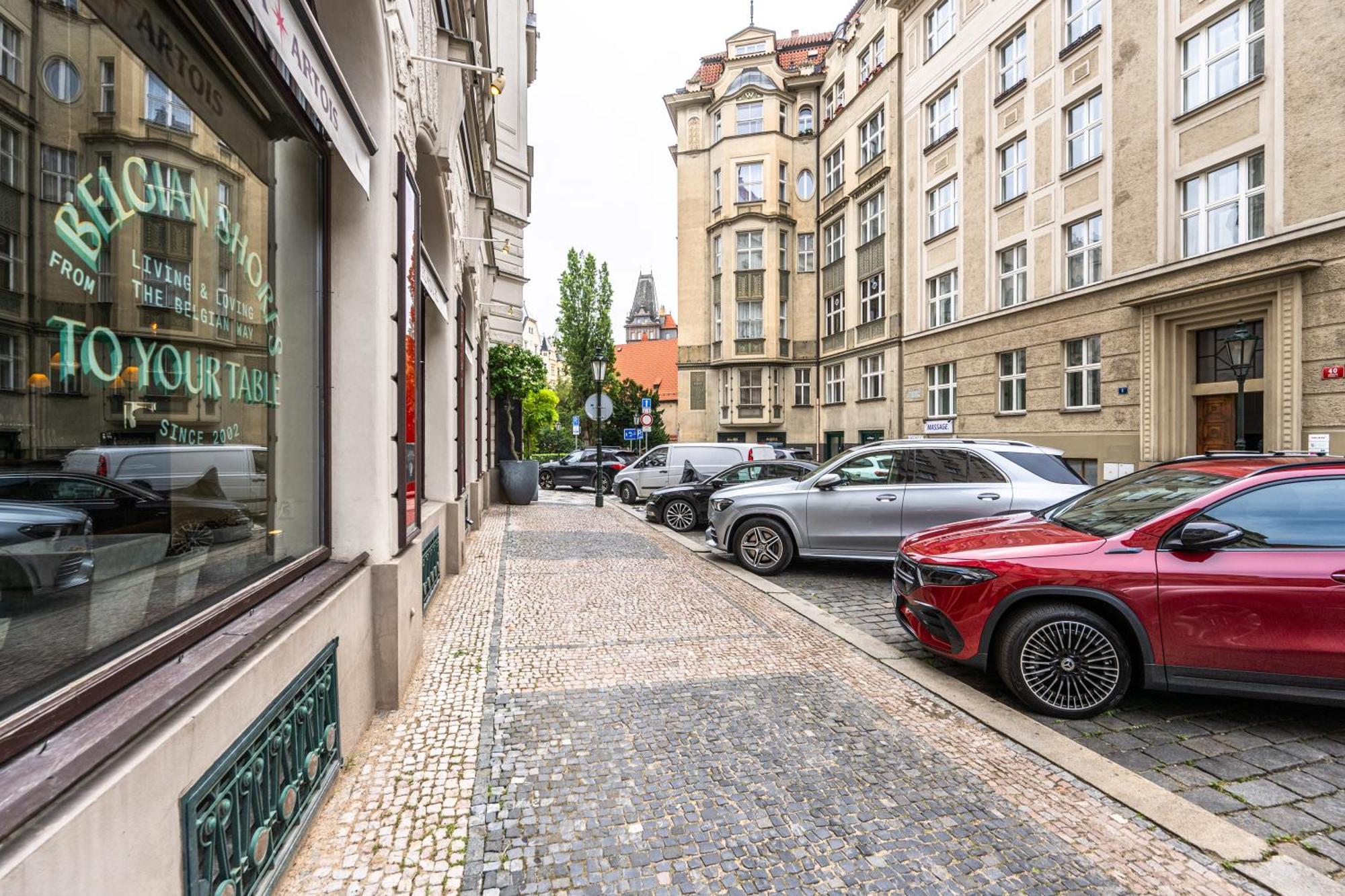 Wishlist Prague Residences - Old Town Square Стая снимка