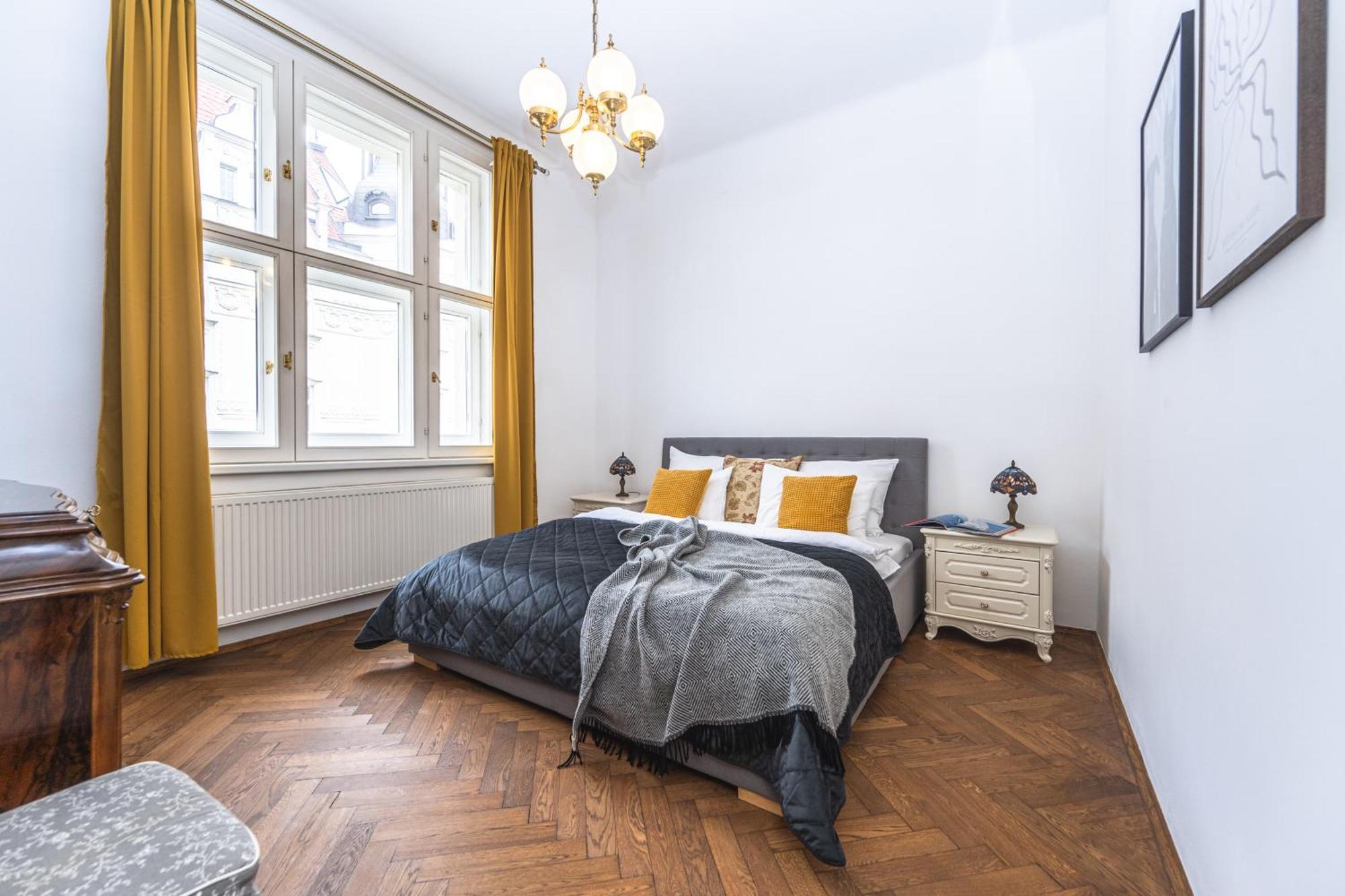 Wishlist Prague Residences - Old Town Square Екстериор снимка