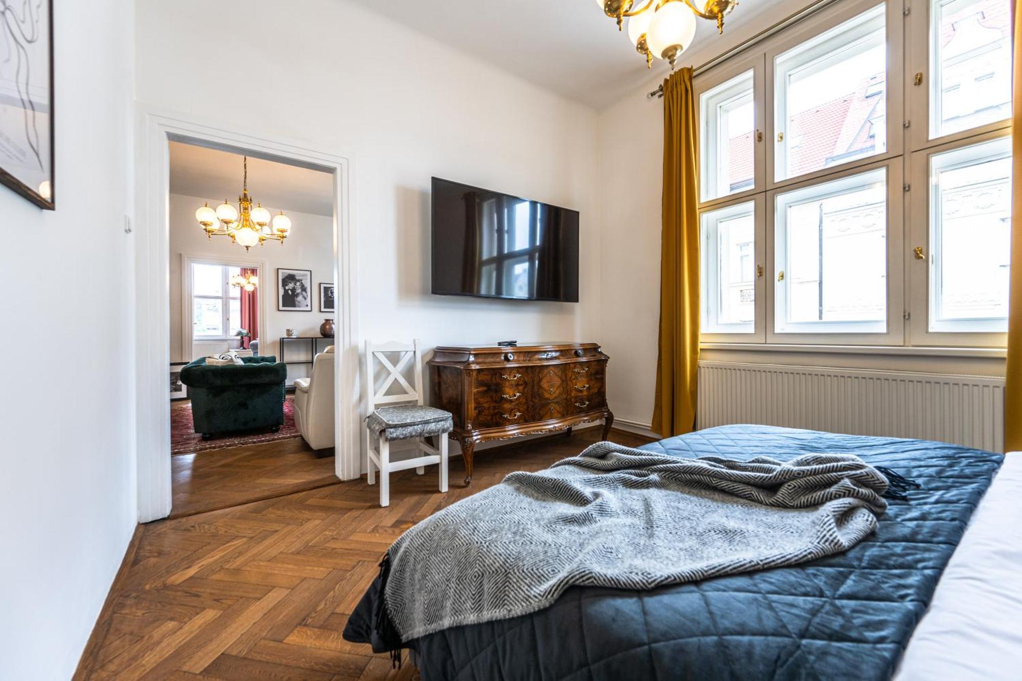 Wishlist Prague Residences - Old Town Square Екстериор снимка