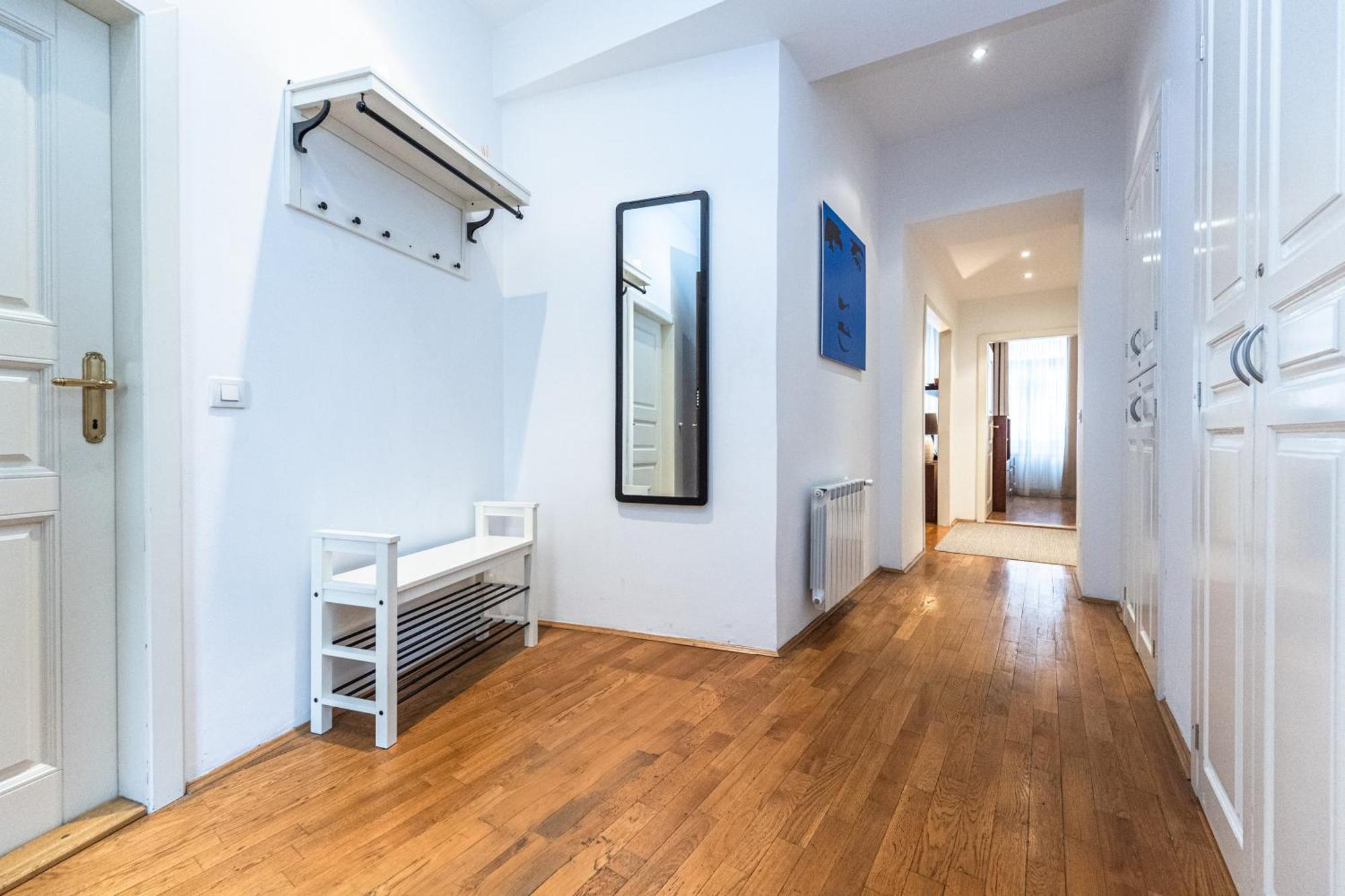 Wishlist Prague Residences - Old Town Square Екстериор снимка